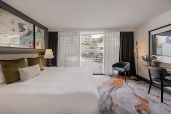Deluxe Room, Multiple Beds, Terrace