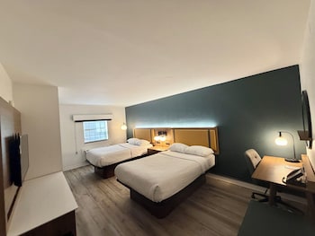 Deluxe Room, 2 Double Beds, Non Smoking (Modern)
