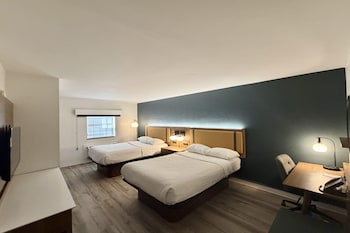 Deluxe Room, 2 Double Beds, Non Smoking (Modern)