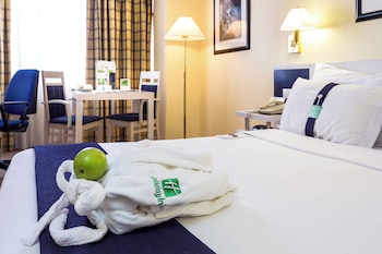 Standard Room, 1 Double Bed, City View