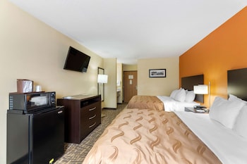 Standard Room, 2 Queen Beds, Non Smoking