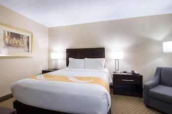 Room, 1 Queen Bed, Accessible, Non Smoking (Roll-In Shower)