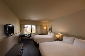 Deluxe Room, 2 Double Beds