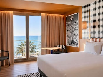 Privilege, Room, 1 Double Bed, Sea Facing