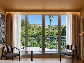 Privilege, Room, 2 Twin Beds, Garden View