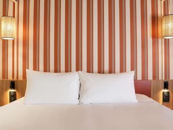 Classic Room with patio view - Double bed