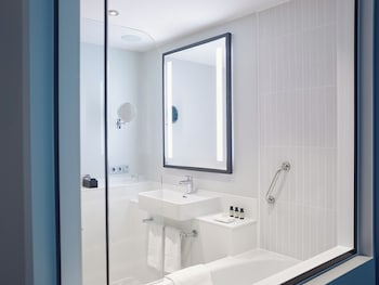 Junior Suite, 1 Queen Bed