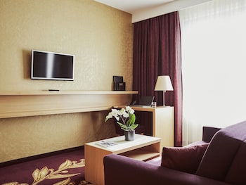 Junior Suite (Cathedral View)