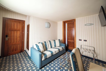 Junior Room