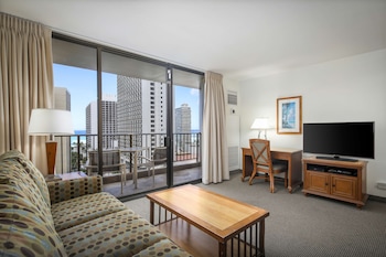 Room, 1 Queen Bed, Partial Ocean View