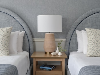Classic Room, 2 Queen Beds
