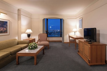Suite, 1 Double Bed, River View