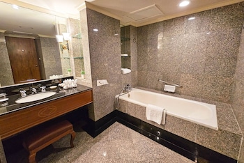 Executive Suite, 1 Bedroom, River View