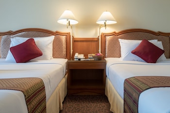 Deluxe Room, 2 Twin Beds, Non Smoking, River View