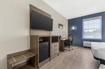 Standard Room, 2 Queen Beds, Non Smoking, Refrigerator