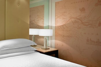 Club Room, 1 King Bed