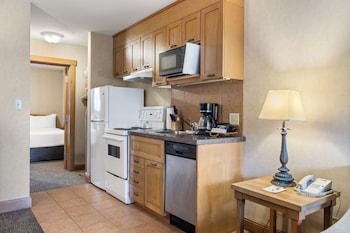 Deluxe Condo, 1 Bedroom