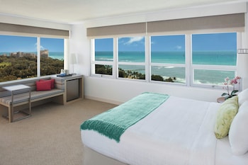 Premier Room, 1 King Bed, Balcony, Ocean View (ADA)
