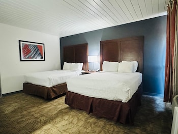 Standard Double Room, 2 Queen Beds, Non Smoking
