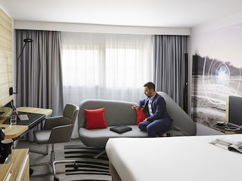 Superior Room, 1 Queen Bed with Sofa bed