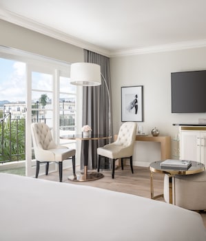 Executive Room, 1 King Bed (Wellness)