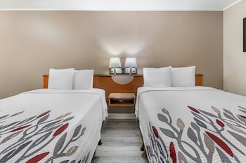 Deluxe Room, 2 Double Beds (Smoke Free)