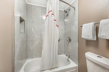 Deluxe Room, 2 Double Beds (Smoke Free)
