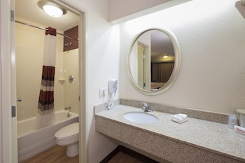 Superior Room, 1 King Bed, Non Smoking