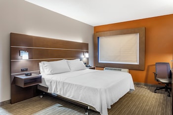 Standard Room, 1 King Bed, Accessible Bathtub (Communications)