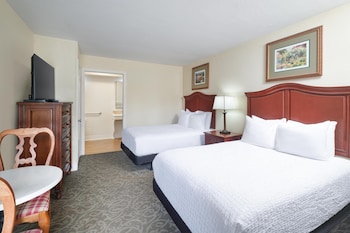 Standard Room, 2 Double Beds, Accessible, Non Smoking