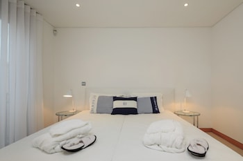 Deluxe Townhome, 2 Bedrooms, Private Pool