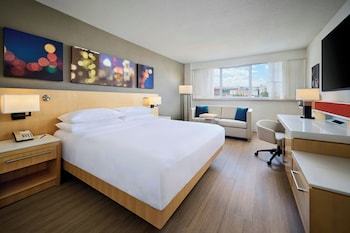 Club Room, 1 King Bed