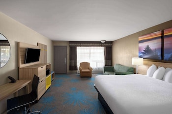 Studio Suite, 1 King Bed, Non Smoking