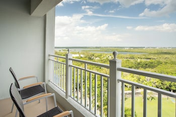 Room, 2 Queen Beds, Resort View (Tower, Balcony)