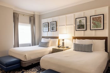 Deluxe Room, 2 Double Beds (Guestroom)