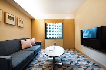 Classic Suite (Suite with Buffet Breakfast)