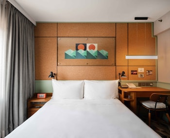 Eaton Room Double Bed (New Design)