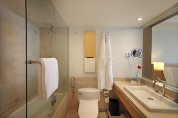 Premier Ocean View Room