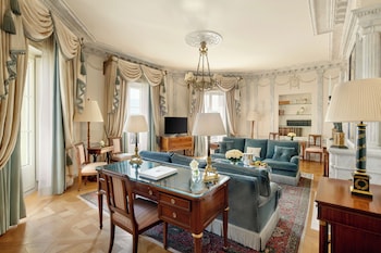 Presidential Suite