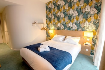 Comfort Room, 1 King Bed, Mobility Accessible, Non Smoking