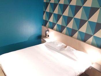 Classic Double Room, 1 Queen Bed