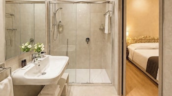 Classic Double or Twin Room