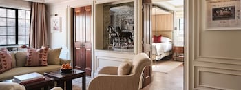 Premier Suite (Lowell)