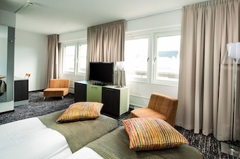 Deluxe Twin Room, 2 Twin Beds, Non Smoking