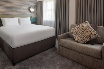 Superior Room, 1 Queen Bed with Sofa bed