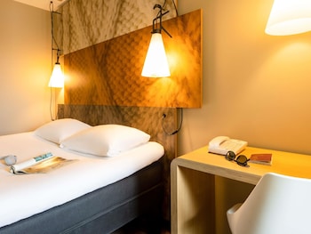 Double Room, 1 Double Bed
