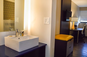 Standard Room, 2 Queen Beds, Non Smoking