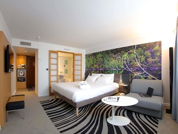 Executive Room, 1 Double Bed with Sofa bed