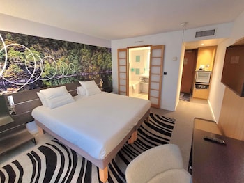 Standard Room, 1 Double Bed