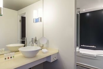Grand Room, 1 King Bed (High Floor)